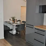 2-zi Wohn Neu Modern Appartement *