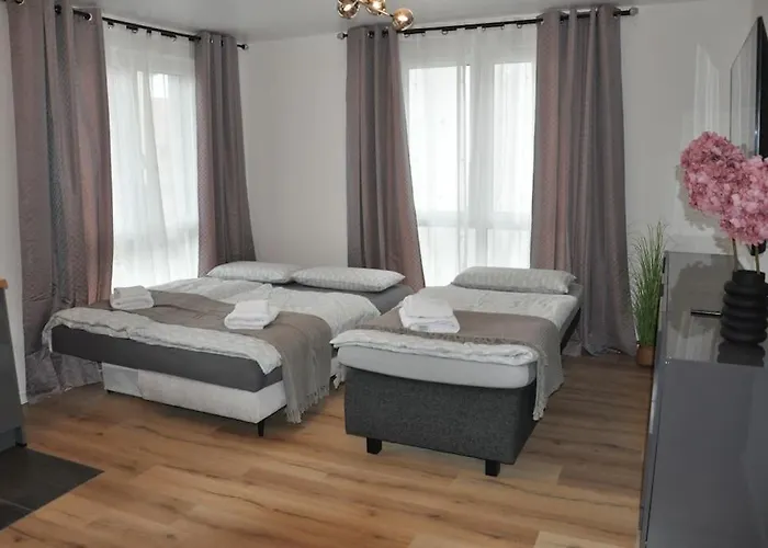 2-zi Wohn Neu Modern アパート